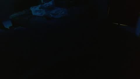 yisuz online show from July 9, 2026, 12:09 pm