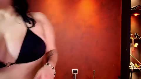 mranii_queen_bdsm_ online show from July 26, 2026, 3:36 am