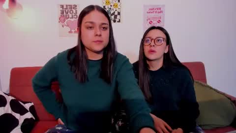 Laura online show from July 23, 2026, 2:53 am
