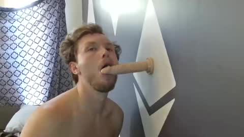 mrhoneybunz online show from June 24, 2026, 1:32 pm