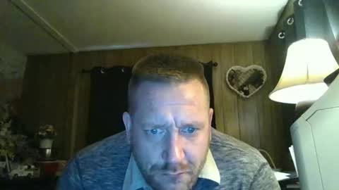 mrmarleymar39 online show from February 19, 2026, 8:49 pm
