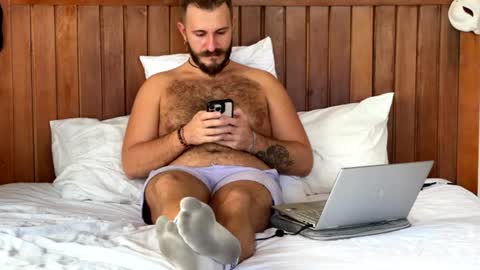 Max online show from July 24, 2026, 5:49 am