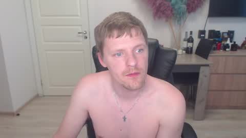Snapshot of mrmjg chatting on July 23, 2026, 9:51 am mrmjg online show from July 23, 2026, 9:51 am