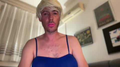 TaleOfLaura online show from June 28, 2026, 10:27 pm