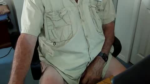 Snapshot of muff3ater chatting on June 29, 2026, 10:10 pm muff3ater online show from June 29, 2026, 10:10 pm