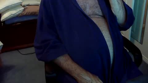 Snapshot of muff3ater chatting on July 14, 2026, 5:34 am muff3ater online show from July 14, 2026, 5:34 am