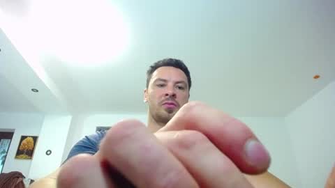 AJ online show from July 21, 2026, 5:21 am