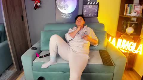 VALENTINA Luna  online show from July 15, 2026, 1:22 am