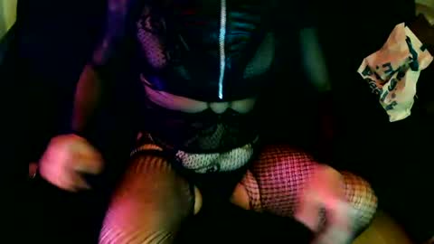 Snapshot of mustangi chatting on August 1, 2026, 11:58 pm PolandShot online show from August 1, 2026, 11:58 pm