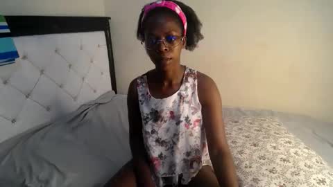 Snapshot of mynameiswet chatting on June 2, 2026, 4:03 am mynameiswet online show from June 2, 2026, 4:03 am