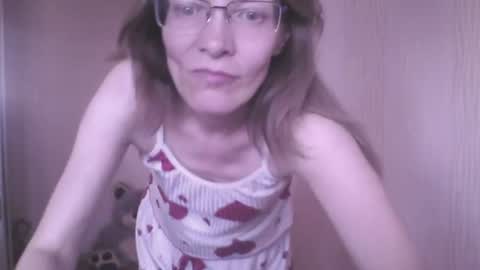 mysterious_blondy online show from July 20, 2026, 5:11 am