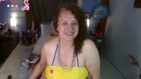 nadia_84 online show from June 27, 2026, 12:10 pm