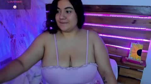 Nadine online show from April 30, 2026, 2:56 pm