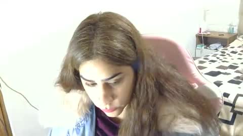 nahiarabiel online show from June 10, 2026, 6:07 pm
