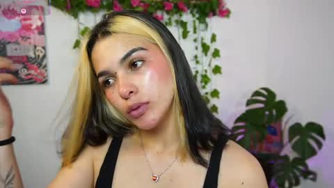 Naho  Sigueme en mis Redes Sociales Follow me on my social networks online show from May 4, 2026, 1:01 am