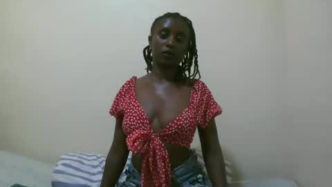 nana2095 online show from July 3, 2026, 11:38 am