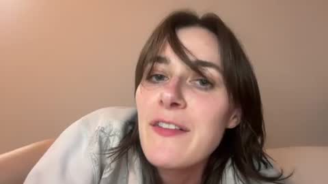 Naomi      online show from August 9, 2026, 3:23 am