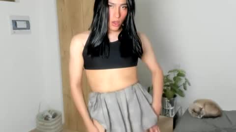 Snapshot of naomimoore chatting on June 11, 2026, 8:07 pm Naomi Moore online show from June 11, 2026, 8:07 pm