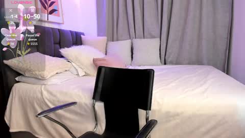 Naomi online show from July 16, 2026, 12:27 am