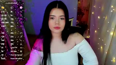 Naomi online show from June 26, 2026, 6:29 am