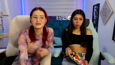 naomy online show from July 21, 2026, 7:49 pm