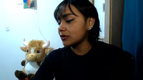 Snapshot of naomylux1 chatting on July 14, 2026, 2:05 am naomylux1 online show from July 14, 2026, 2:05 am