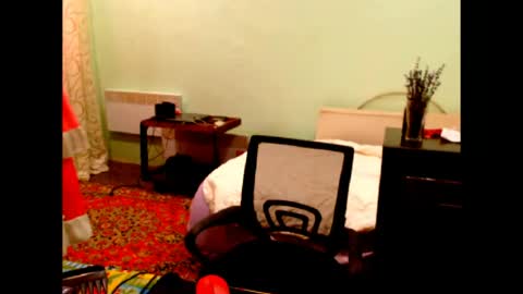 natali online show from June 17, 2026, 3:20 am