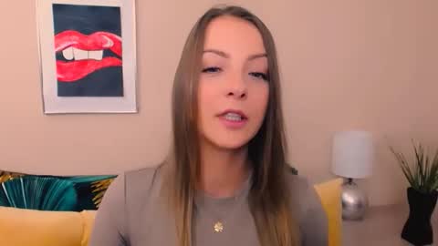NatalieSexy online show from May 21, 2026, 6:20 am
