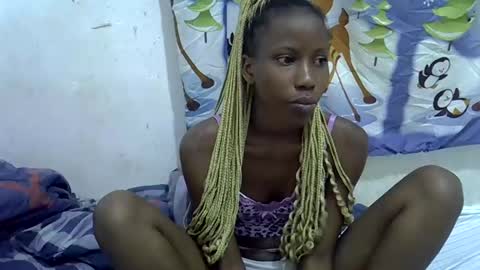 Snapshot of natalih chatting on December 3, 2024, 7:00 pm natalih online show from December 3, 2024, 7:00 pm