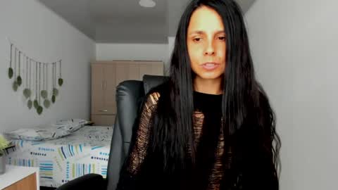 natalyfitt_7 online show from July 21, 2026, 7:05 pm