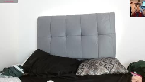 naughty_max_ online show from August 4, 2026, 5:21 am