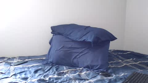 Naughty Tori online show from June 15, 2026, 3:25 pm
