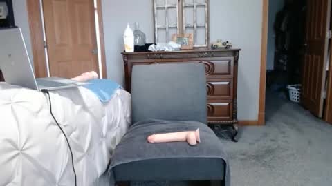 NEIGHBORGUY4U online show from June 8, 2026, 4:07 pm