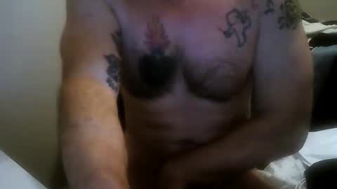 newcamboy1 online show from April 6, 2026, 4:46 am