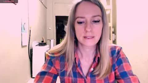 Kathrine online show from July 4, 2026, 9:43 pm