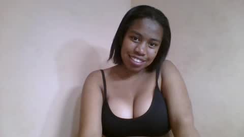 Snapshot of nicelly01 chatting on June 14, 2026, 3:25 pm nicelly01 online show from June 14, 2026, 3:25 pm
