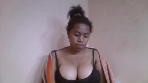 Snapshot of nicelly01 chatting on June 23, 2026, 6:39 pm nicelly01 online show from June 23, 2026, 6:39 pm