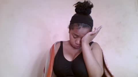 Snapshot of nicelly01 chatting on July 14, 2026, 7:02 am nicelly01 online show from July 14, 2026, 7:02 am