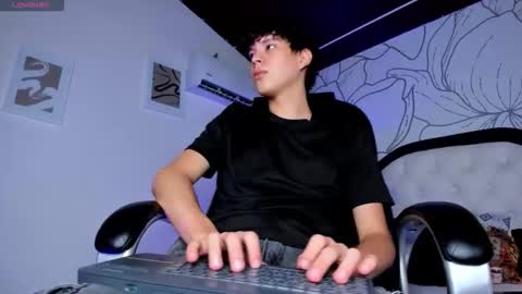 Snapshot of nicola_hard chatting on June 10, 2026, 7:57 pm Nicola online show from June 10, 2026, 7:57 pm
