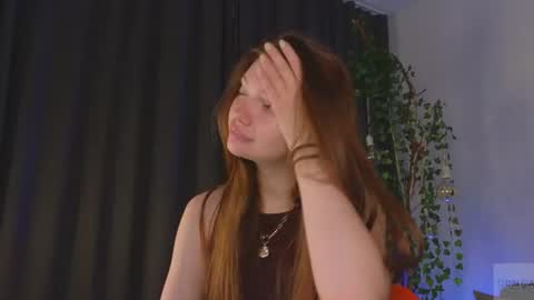 Nicole online show from July 25, 2026, 9:45 pm