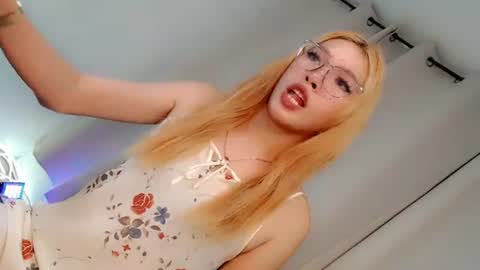 nikkita_hudson online show from July 10, 2026, 6:54 pm