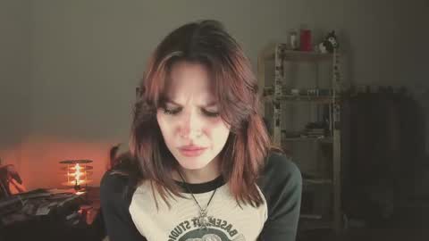 Veronica online show from May 17, 2026, 7:54 pm
