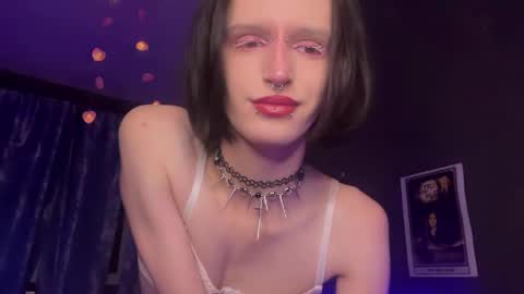 Niky online show from May 8, 2026, 12:05 am