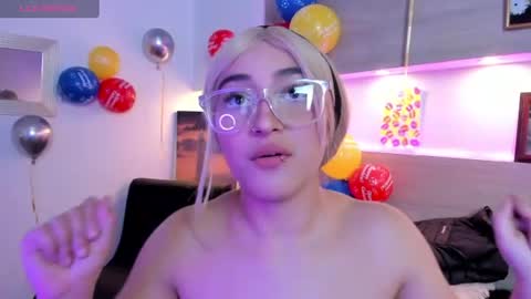 Nina online show from June 24, 2026, 9:03 pm
