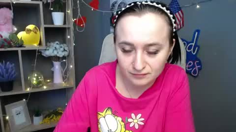 ninaflawlees online show from July 7, 2026, 6:47 am