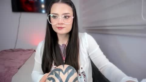 ninavolkov online show from June 22, 2026, 11:02 pm
