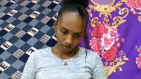 Snapshot of ninie246746 chatting on July 11, 2026, 7:44 am ninie246746 online show from July 11, 2026, 7:44 am