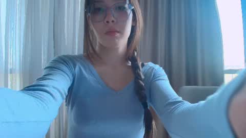 nissa_cherry online show from July 17, 2026, 2:51 am