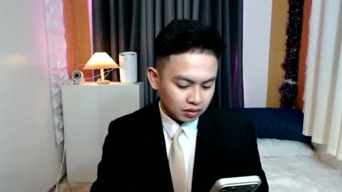 njay_16 online show from June 26, 2026, 6:34 pm