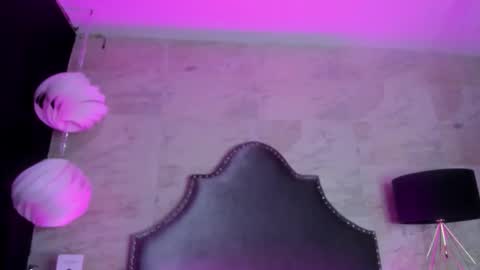 Zoe  online show from May 16, 2026, 3:47 am